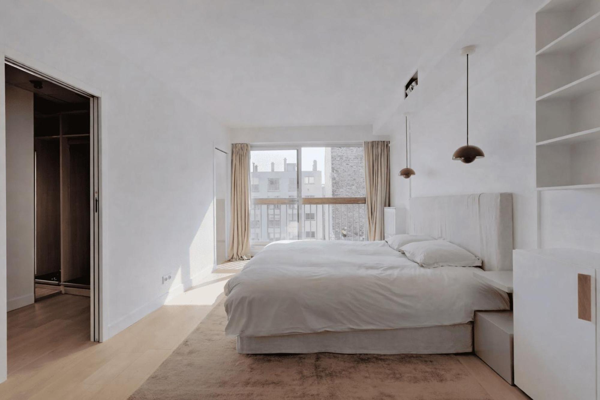 Apartment Cocoon With Eiffel Tower View